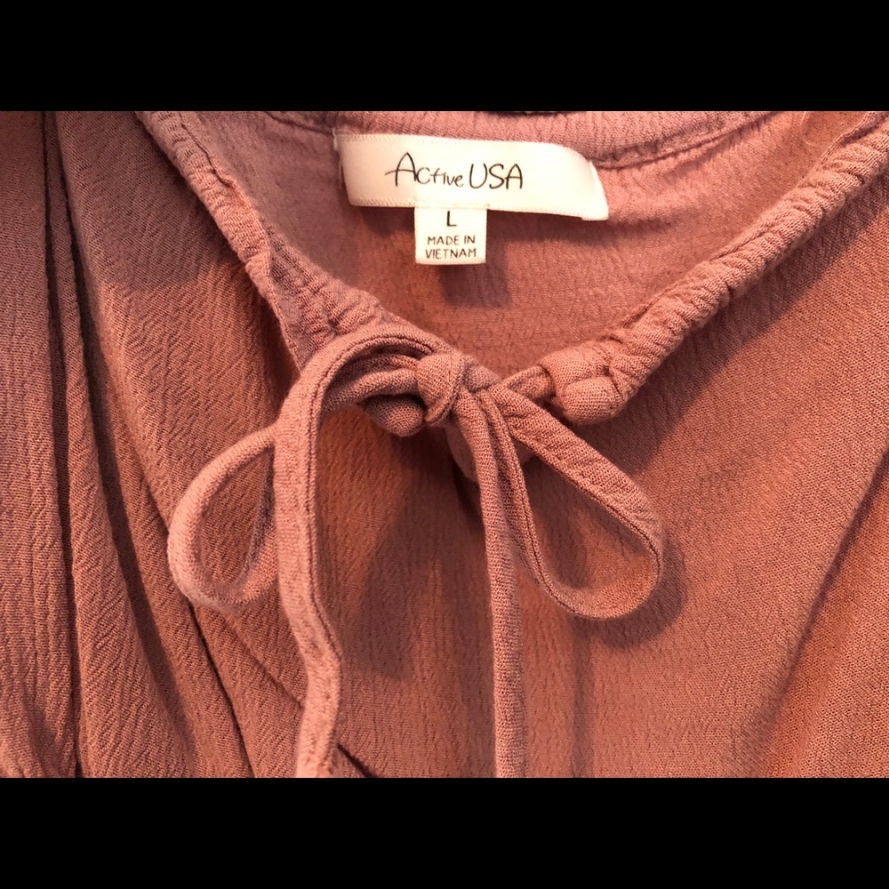 Off-Shoulder Ruffle Crop Top - Picture 2 of 2